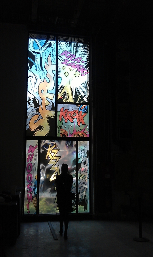 palais de tokyo, paris. inauguration. hall d'entree.